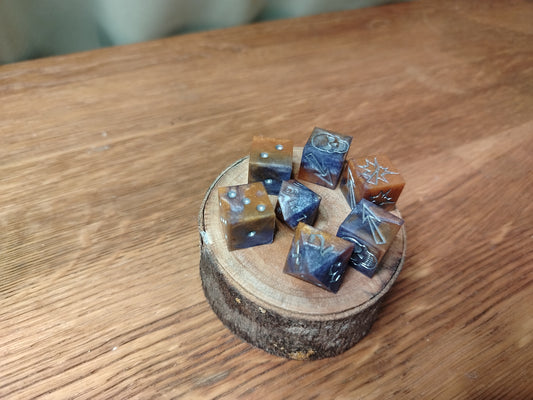 Lilac and Gold - Blood Bowl Dice Set