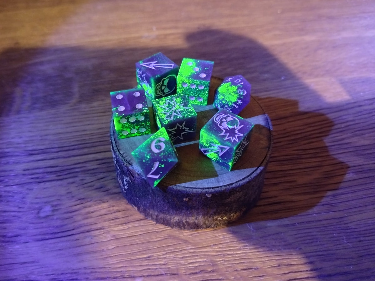Arcane Revelry Blood Bowl Dice Set