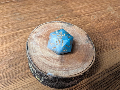 Sky and Snow - Spindown D20 Die