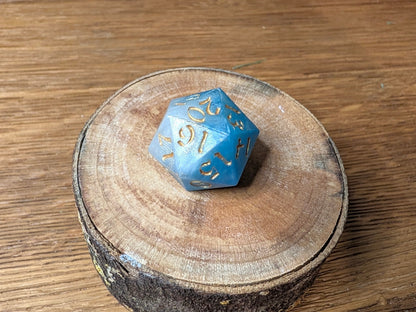 Sky and Snow - Spindown D20 Die